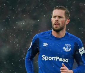 巴黎圣日耳曼前途光明！阿扎伦卡新星领先优势明显表现突出引发球迷热议-开云娱乐app